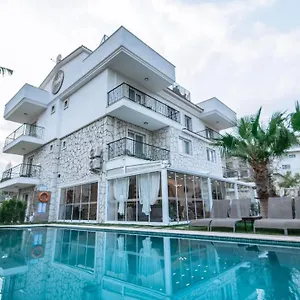 Otel Urla 1867, Ildır